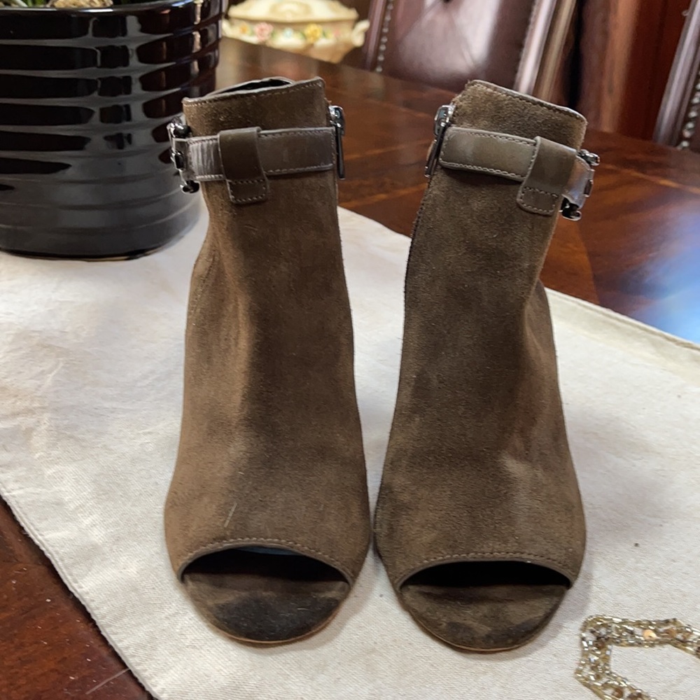 COACH Open Toes Shoes - Picture 3 of 6